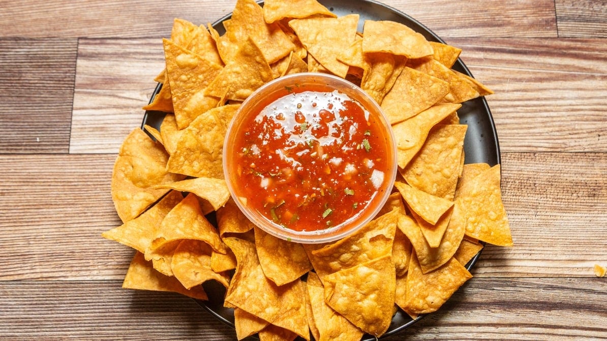 Chips & Salsa.