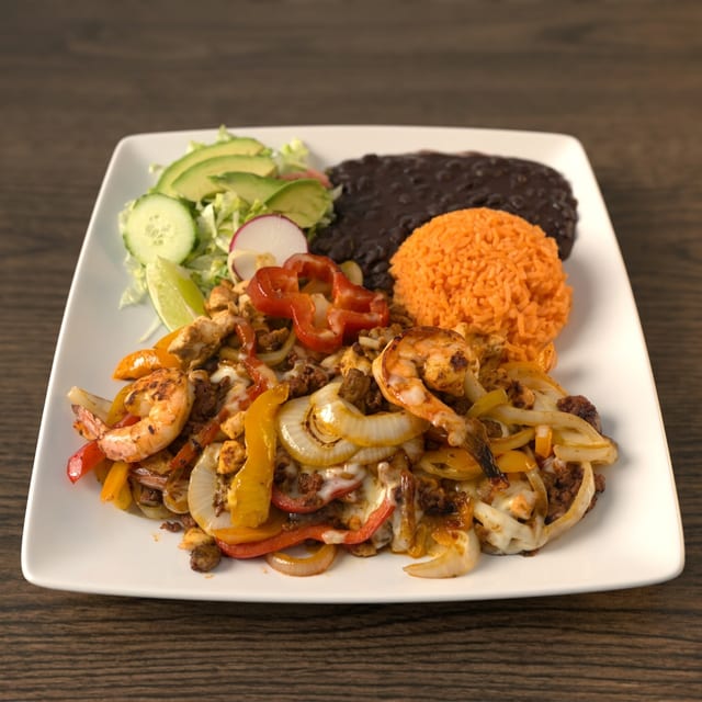 Alambre Mixta Dinner.